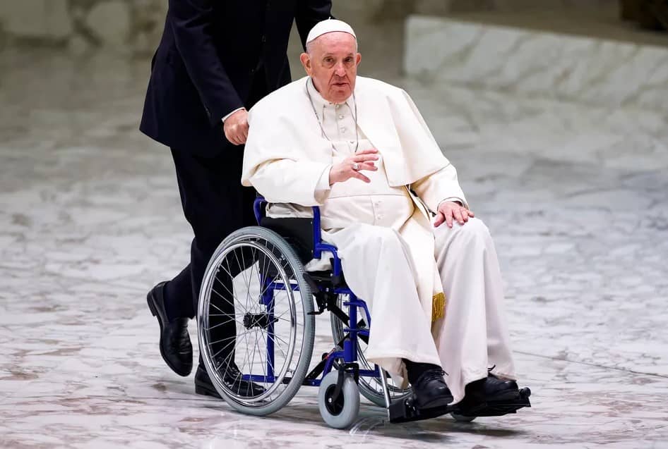 Papa Francisco vai ou não renunciar